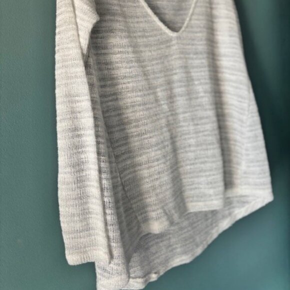 Aeropostale L White Metallic Silver Sweater Open Knit Sheer V Neck Tunic Festive - Picture 4 of 6